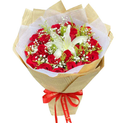 北海19朵红玫瑰1支百合，永恒之美