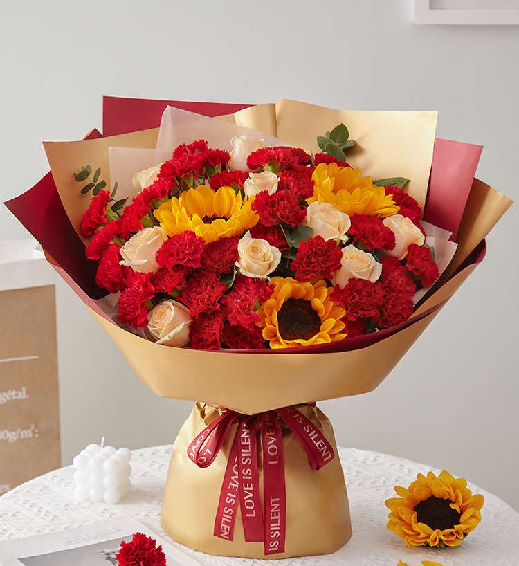 北海外婆70岁生日，可以给老人家送花吗?送花该送给什么呢？